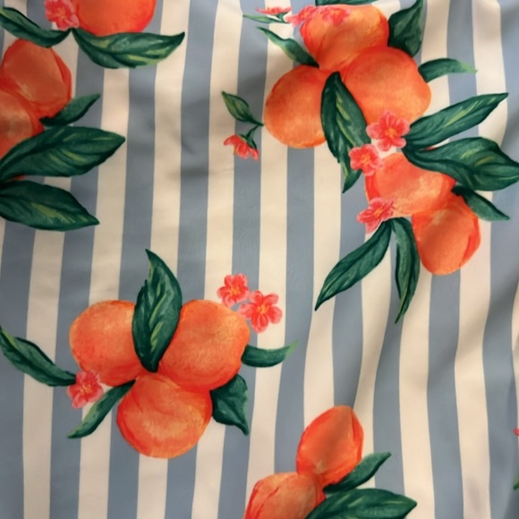 Old Navy Toddler Swimsuits. Size 18-24 months. - Picture 2 of 3